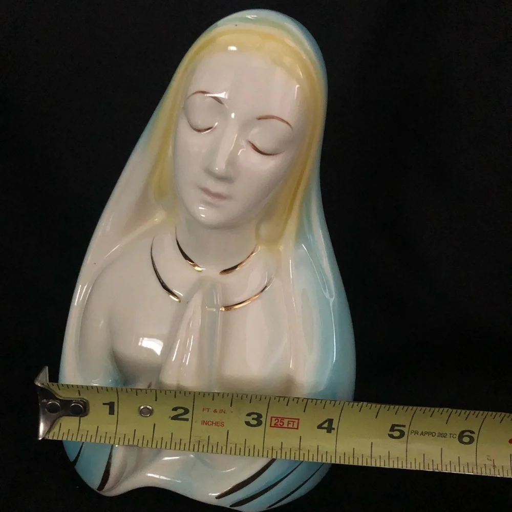 Vintage Virgin Mary Madonna Praying Porcelain Planter - Picture 7 of 11